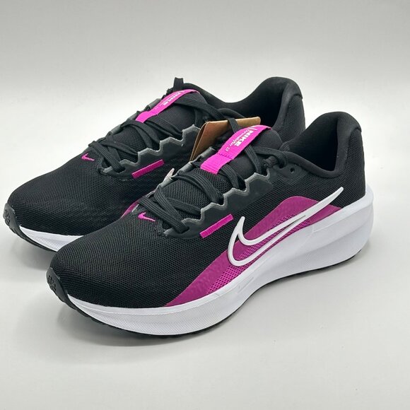 Women's Nike Downshifter 13  Black Purple Athletic Shoes FD6476-003 Size 6.5 - Picture 2 of 12